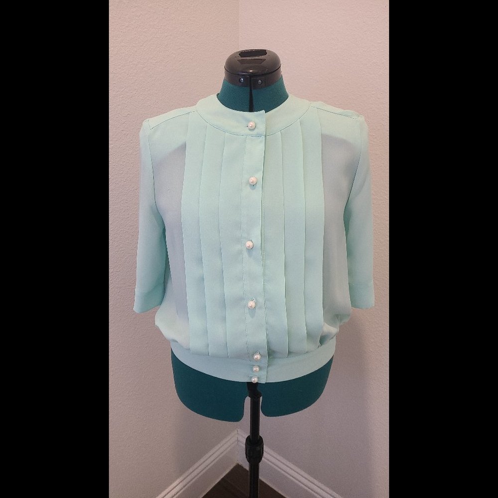 Josephine Pastel Light Blue Turquoise Vintage Pearl Button Up Blouse Sz 6 Small